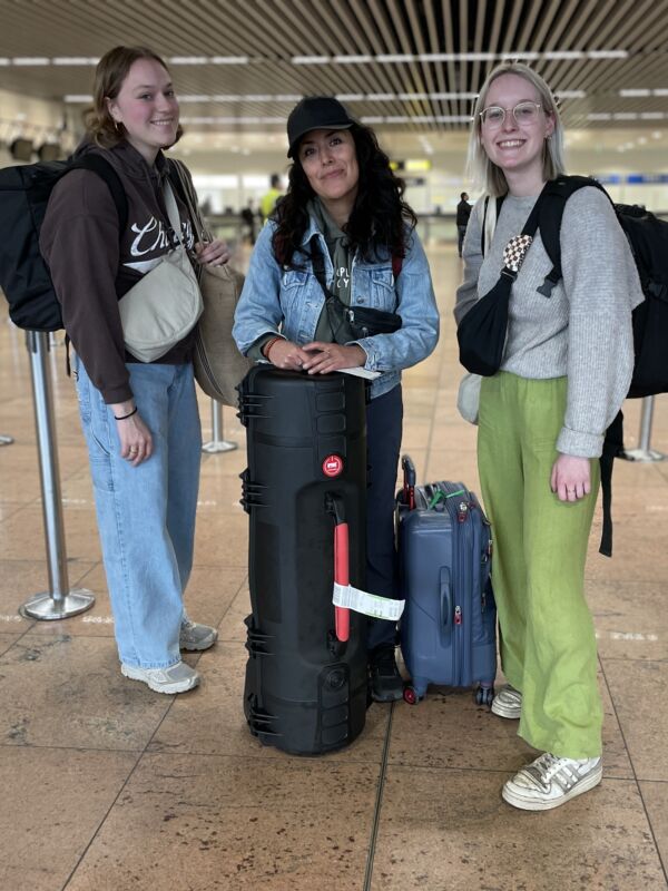 Off they go! Studentes PBAK trekken naar Bolivië